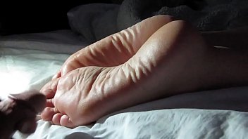 Cumming On Girlfriend's Feet #1