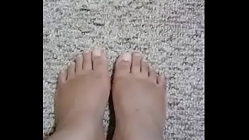 Instagram BBW Showing Feet