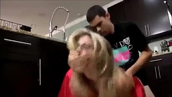 Young s. Fucks his Hot Mom in the Kitchen