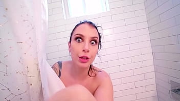 Horny Black Hair Milf Ivy Lebelle Fucking Stepson While Bathing