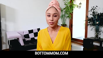 BottomMom - Discovering StepMom's Sexy Side While She Fucks Me In Hijab- Cali Lee